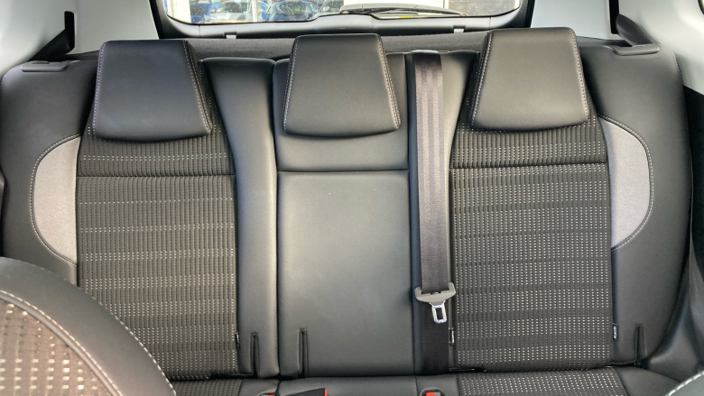 Peugeot 2008 1.2 PureTech Allure Premium 5dr [Start Stop] Petrol Estate